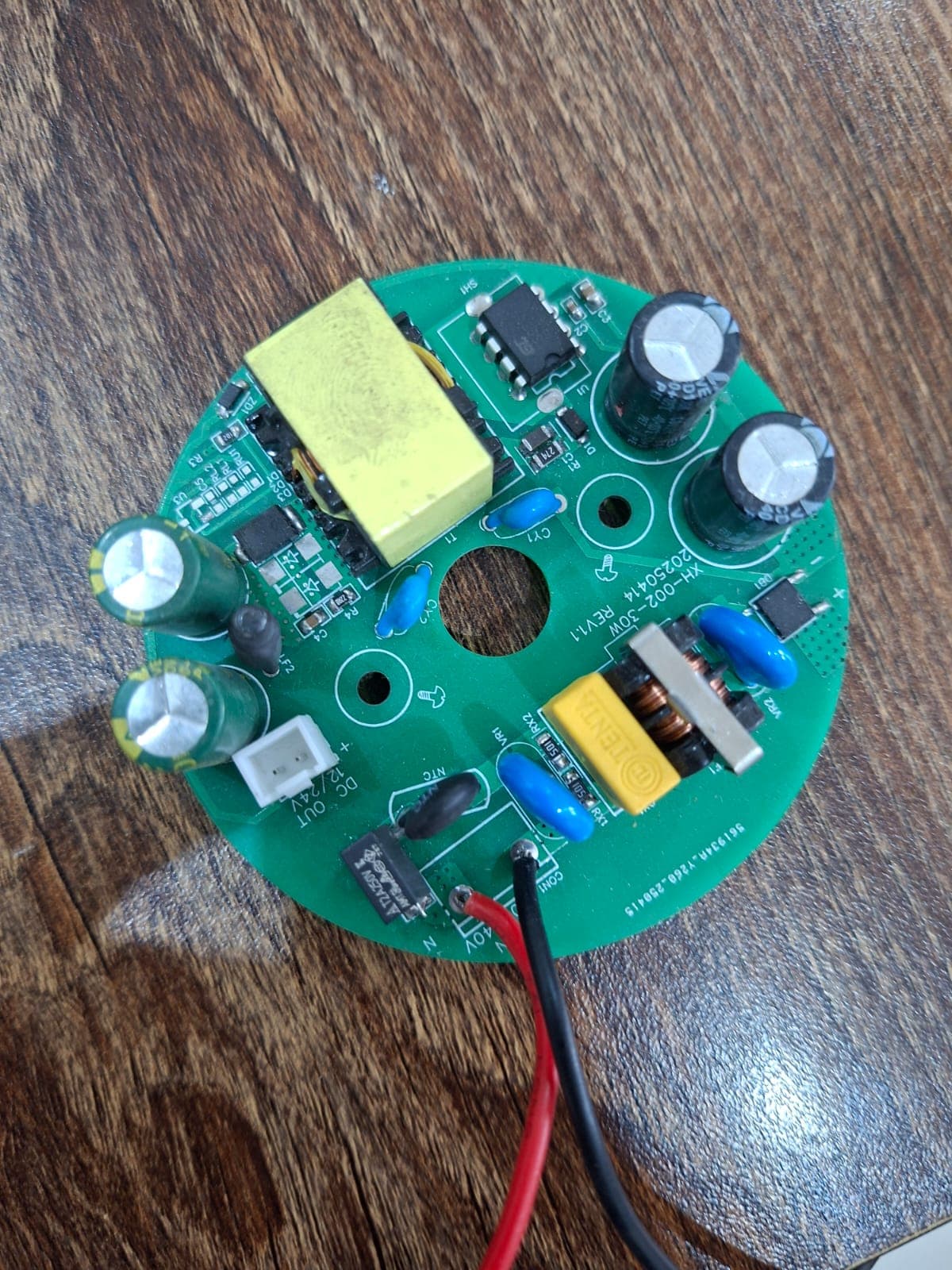 BLDC Motor Kit (High Efficiency) | 12V DC / 220V AC Compatible | Smart Controller | Max 100W